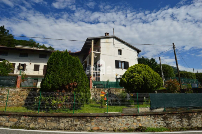 Casa semindipendente in vendita a Lessolo