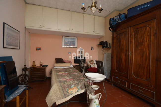 Half-duplex for sale in Lessolo