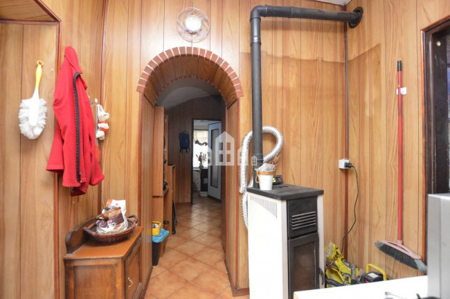 Half-duplex for sale in Lessolo