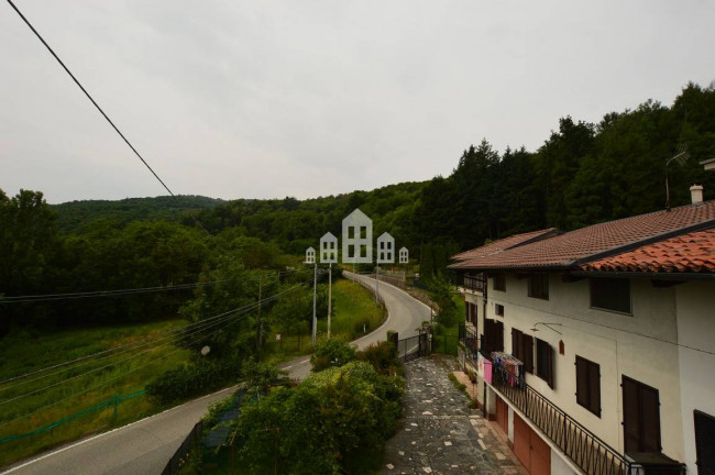 Casa semindipendente in vendita a Lessolo