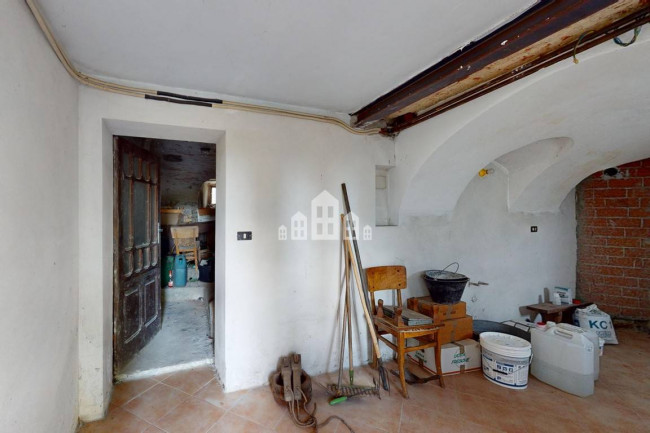 Half-duplex for sale in Rueglio