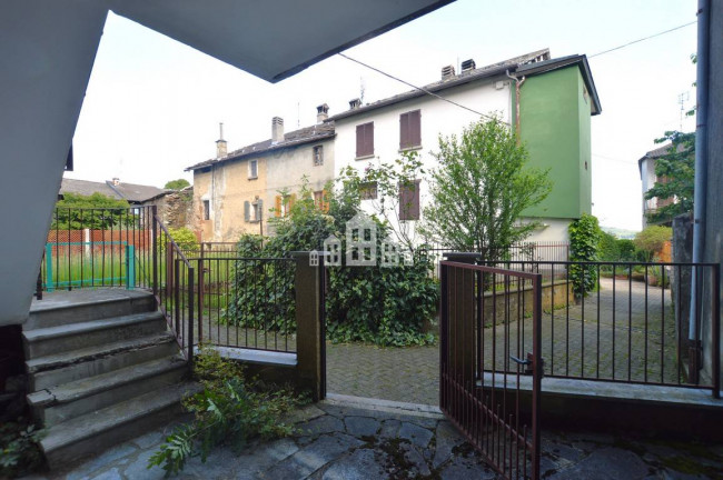 Half-duplex for sale in Rueglio