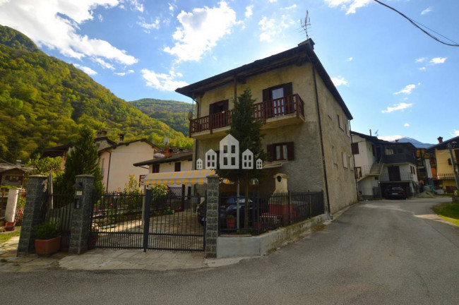 Detached house for sale in Locana