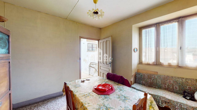 Half-duplex for sale in Rueglio