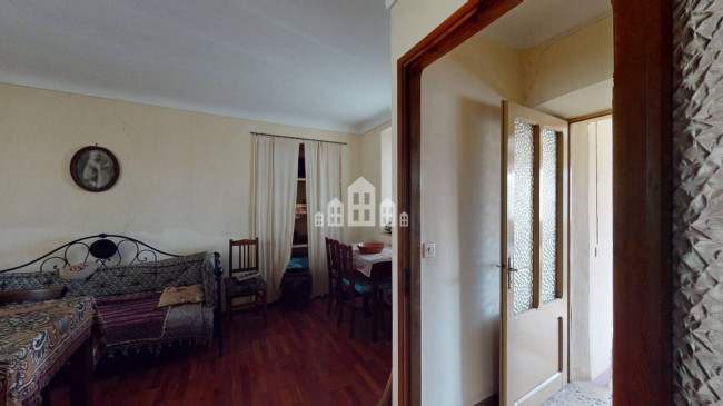 Half-duplex for sale in Rueglio