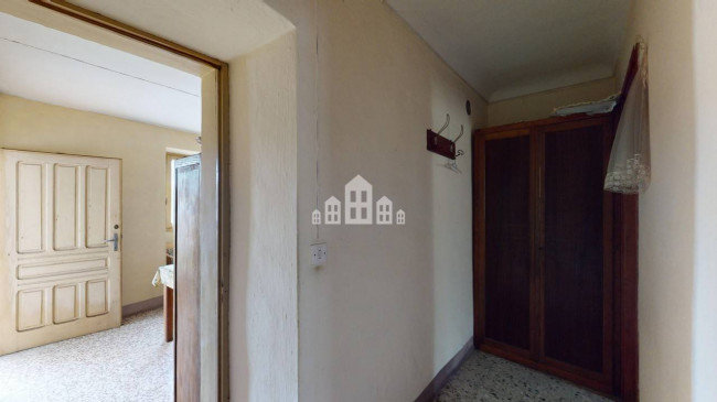 Half-duplex for sale in Rueglio