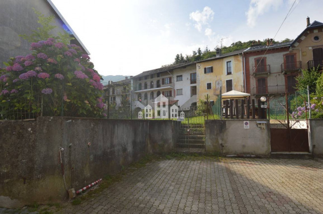 Half-duplex for sale in Rueglio