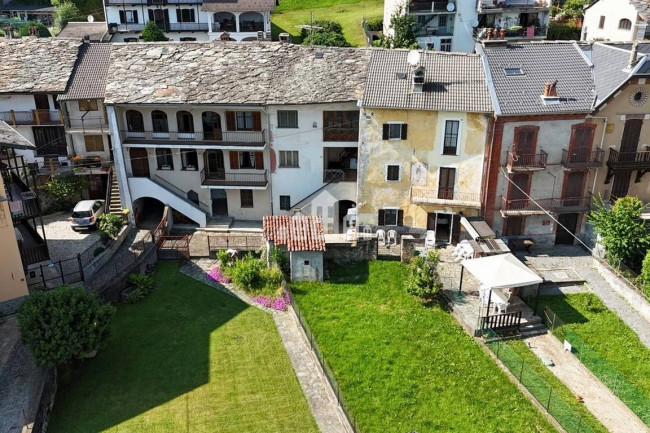 Half-duplex for sale in Rueglio