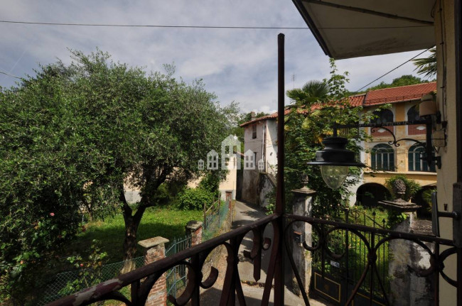 Half-duplex for sale in Castelnuovo Nigra