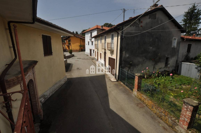 Casa semindipendente in vendita a Castelnuovo Nigra