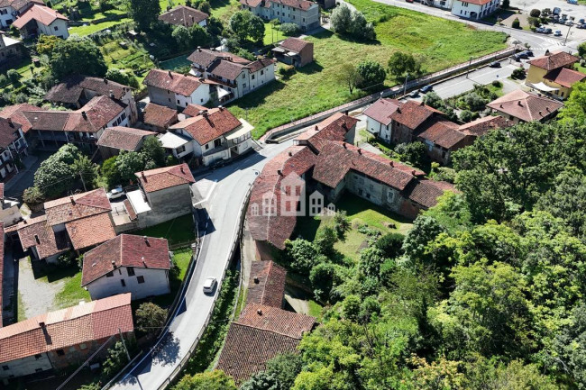 Casa semindipendente in vendita a Baldissero Canavese