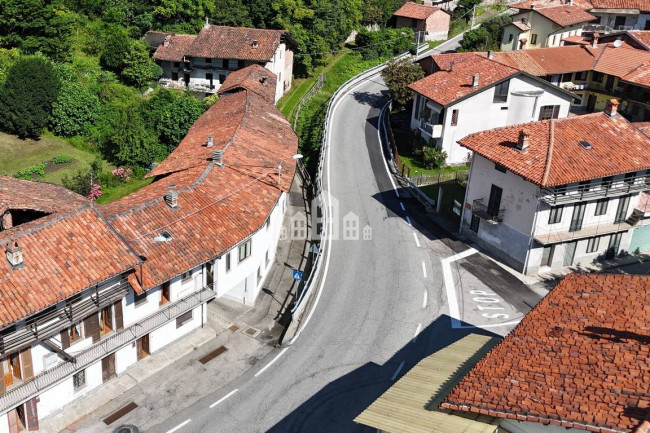 Casa semindipendente in vendita a Baldissero Canavese