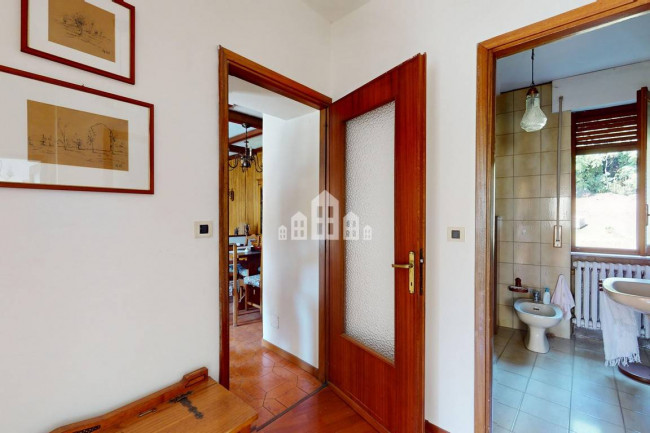 Half-duplex for sale in Baldissero Canavese