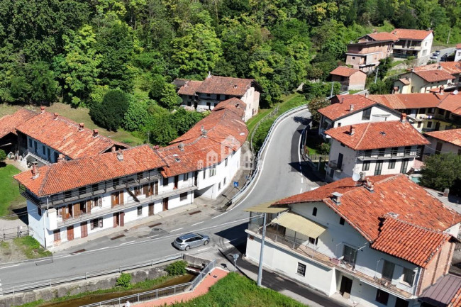 Casa semindipendente in vendita a Baldissero Canavese