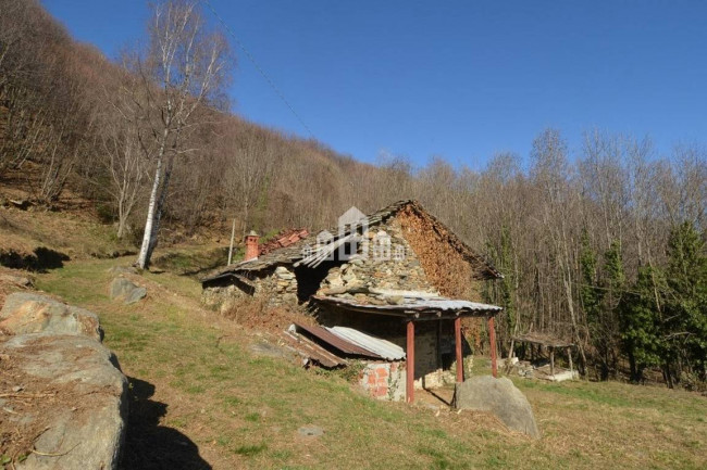 Rustico in vendita a Val di Chy