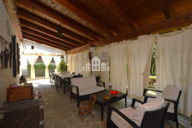 Villa for sale in Valchiusa