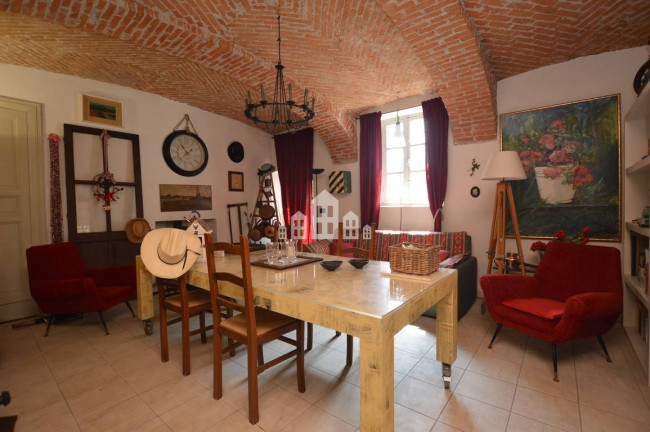 Villa for sale in Valchiusa