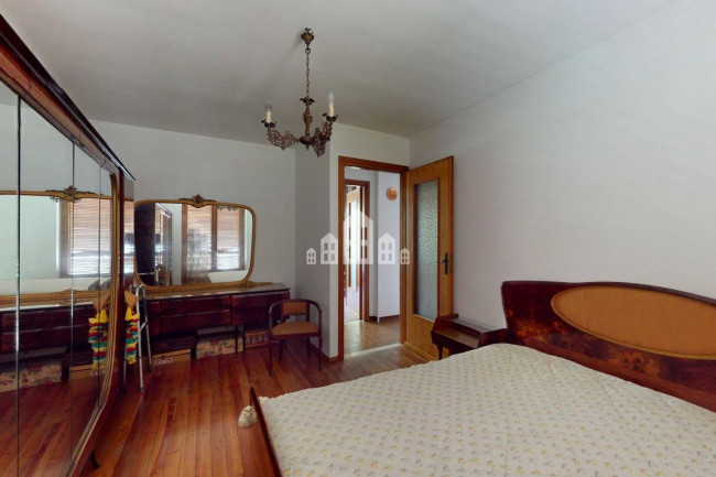 Half-duplex for sale in Valchiusa