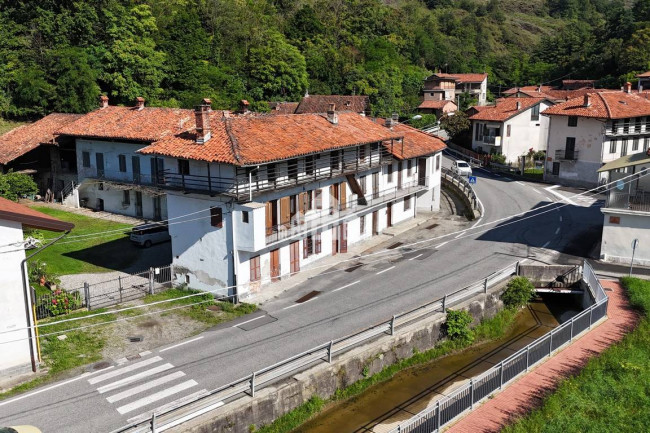 Casa semindipendente in vendita a Baldissero Canavese