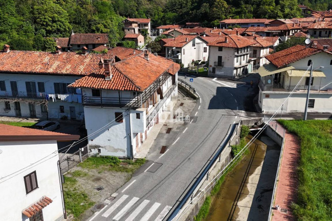 Casa semindipendente in vendita a Baldissero Canavese