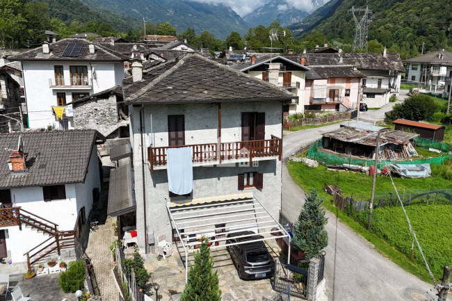 Detached house for sale in Locana