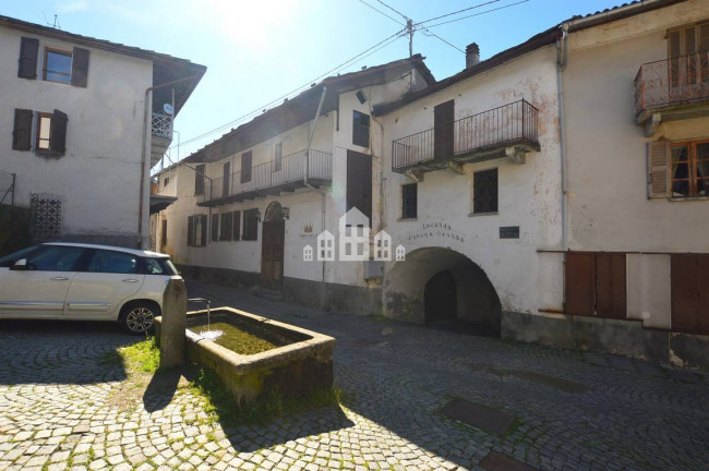 Retail space for sale in Valchiusa