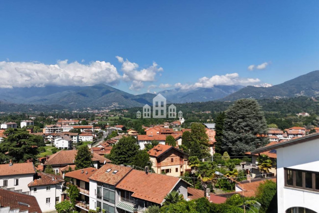 Palazzina in vendita a Castellamonte