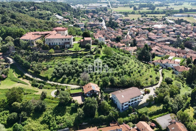 Palazzina in vendita a Castellamonte