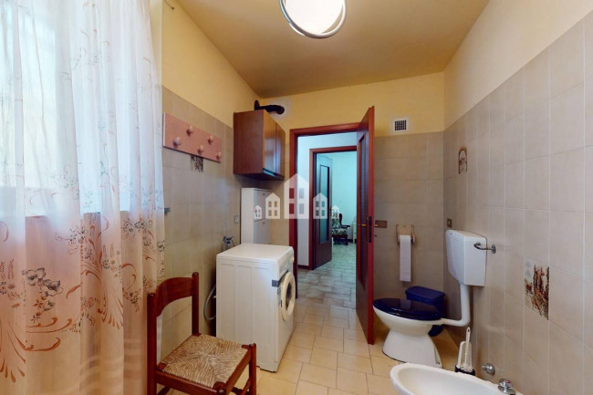 Half-duplex for sale in Lessolo