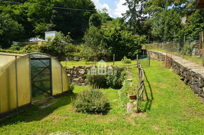 Casa semindipendente in vendita a Lessolo