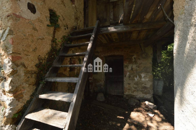 Fixer-upper for sale in Vistrorio