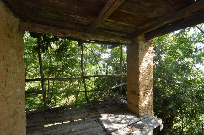 Fixer-upper for sale in Vistrorio