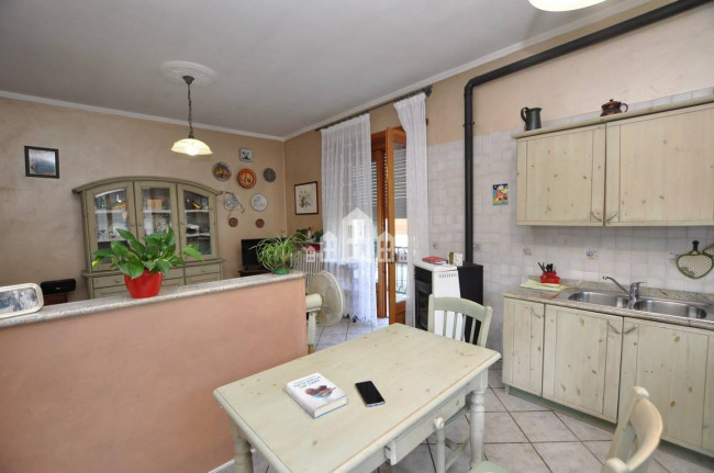 Detached house for sale in Sparone