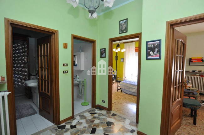 Detached house for sale in Sparone