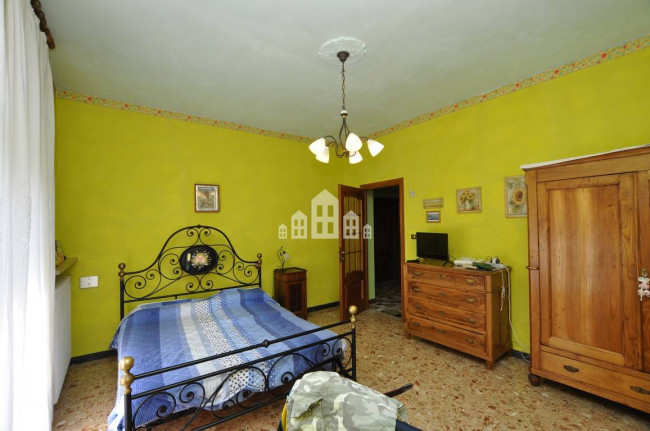 Detached house for sale in Sparone