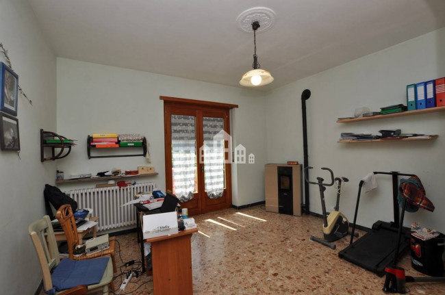 Detached house for sale in Sparone