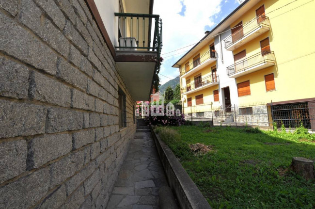 Detached house for sale in Sparone