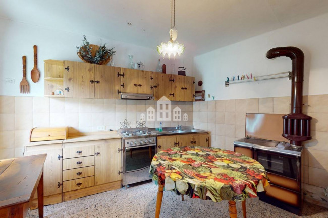 Half-duplex for sale in Loranzè