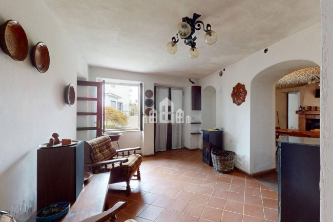 Half-duplex for sale in Loranzè