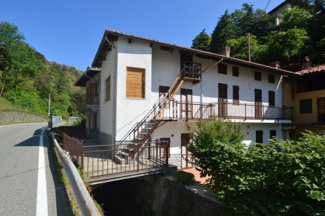 Half-duplex for sale in Baldissero Canavese