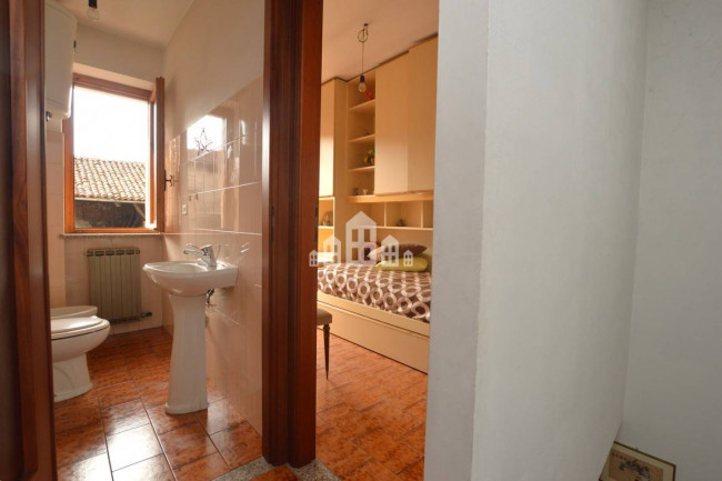 Half-duplex for sale in Baldissero Canavese