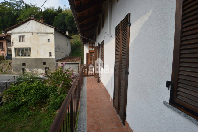 Half-duplex for sale in Baldissero Canavese