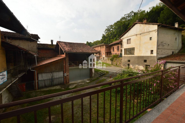 Casa semindipendente in vendita a Baldissero Canavese