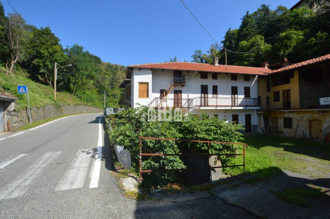 Half-duplex for sale in Baldissero Canavese