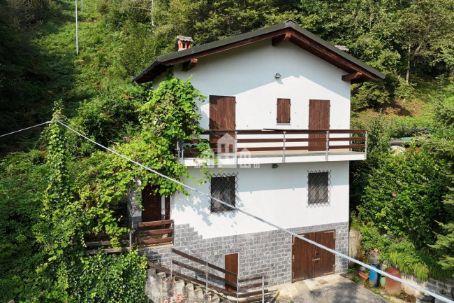 Detached house for sale in Issiglio