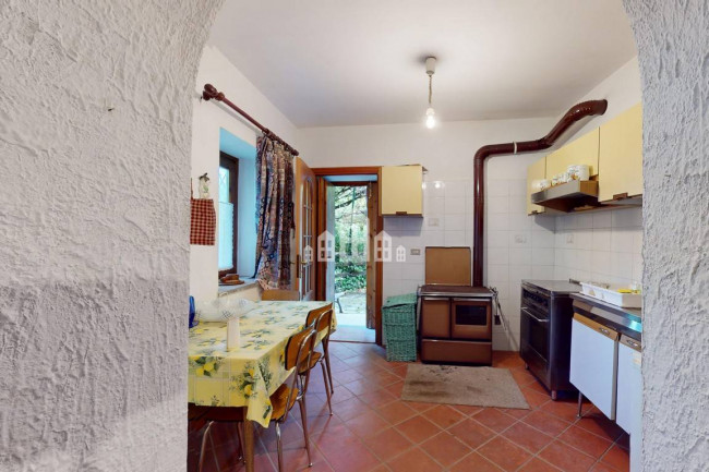 Detached house for sale in Issiglio