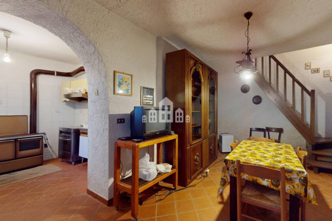 Detached house for sale in Issiglio