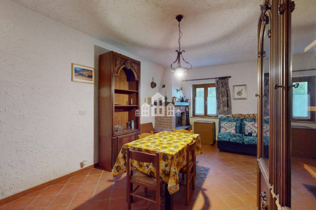 Casa indipendente in vendita a Issiglio