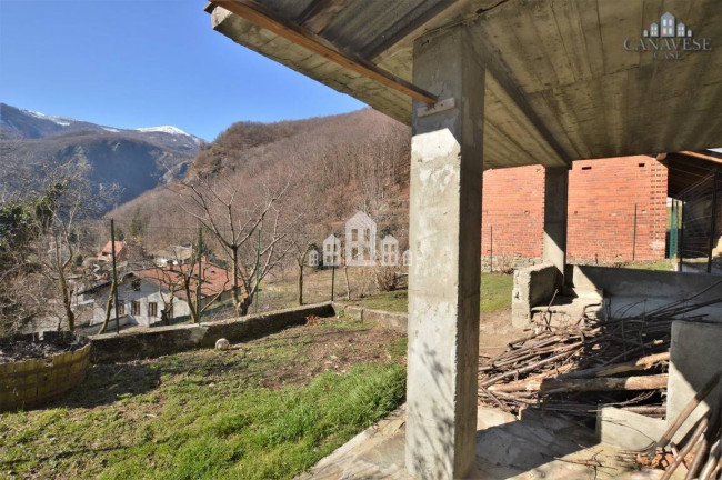 Portion of duplex for sale in Pont-Canavese