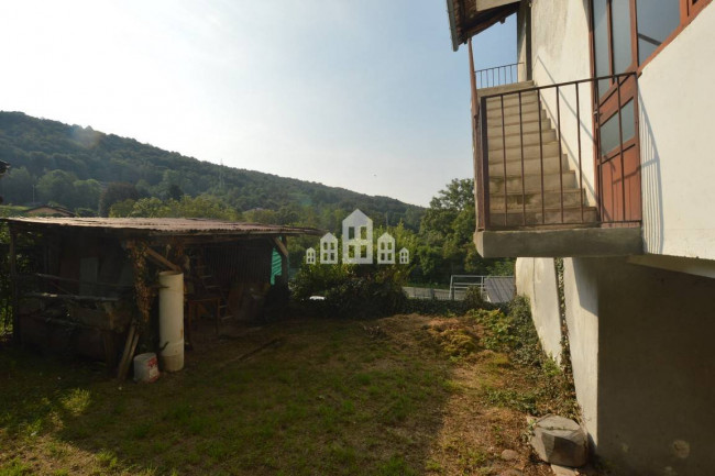 Detached house for sale in Val di Chy